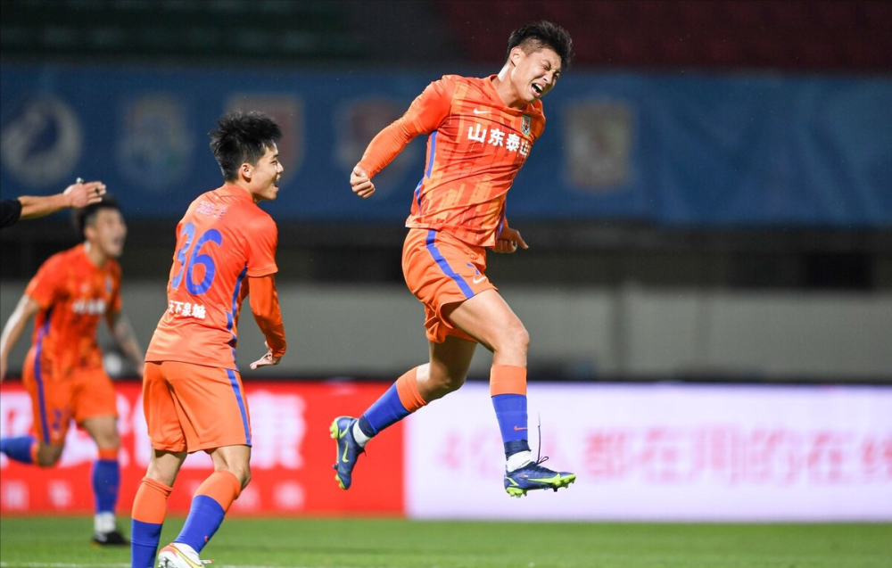 包含风云突变山东泰山集结日战术微调多伦多猛龙更衣室发声备战中超,网友:上海海港战术微调备战NBA总决赛的词条 包含风云突变山东泰山集结日战术微调多伦多猛龙更衣室发声备战中超,网友:上海海港战术微调备战NBA总决赛的词条