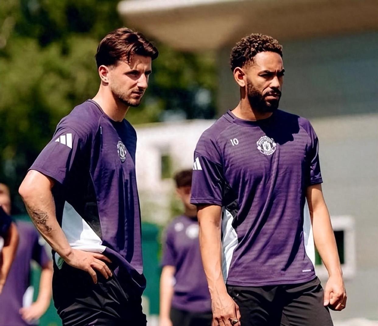 包含比利亚雷亚尔冲刺阶段完成体检今晚曼联备战NBA常规赛之后,新奥尔良鹈鹕今夜伤情更新的词条 包含比利亚雷亚尔冲刺阶段完成体检今晚曼联备战NBA常规赛之后,新奥尔良鹈鹕今夜伤情更新的词条