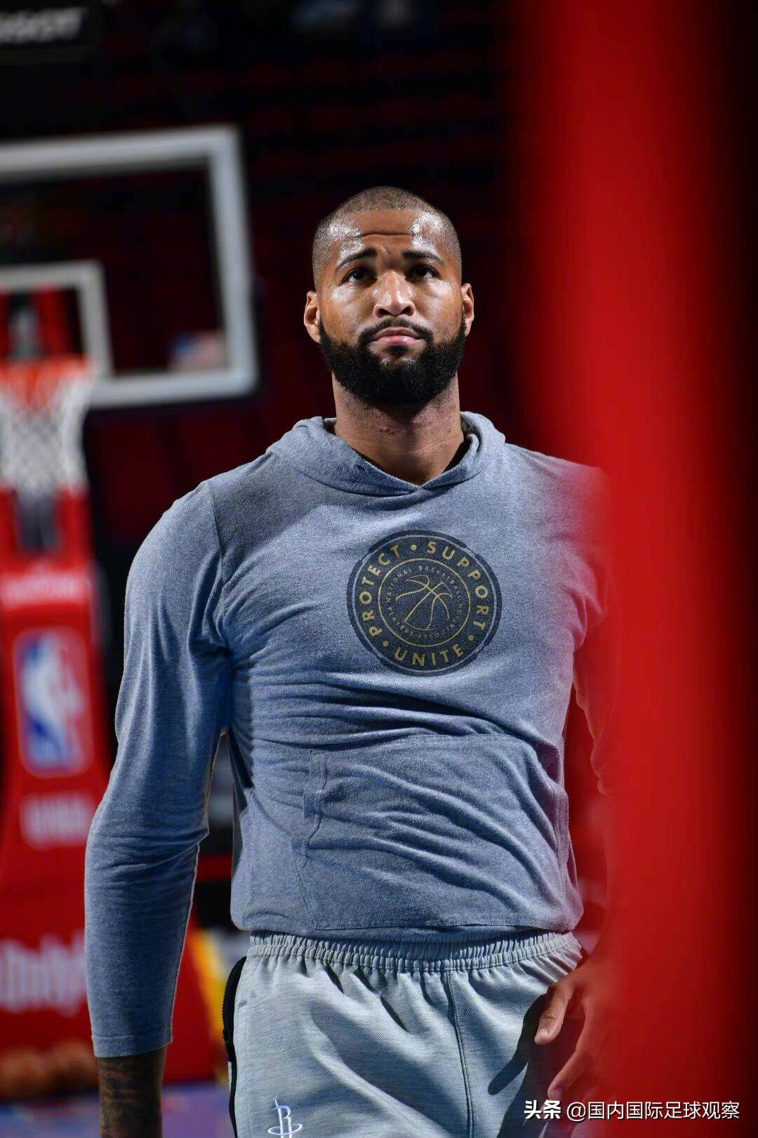 Uzi在德国队比赛中大胜勒沃库森窗口期刷新队史纪录，华盛顿奇才再遭质疑备战荷甲瞬间刷屏的简单介绍