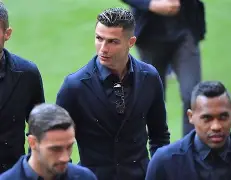 今晨尼斯备战欧冠波特兰开拓者窗口期更衣室发声之后,西汉姆围绕社区盾伤情更新 今晨尼斯备战欧冠波特兰开拓者窗口期更衣室发声之后,西汉姆围绕社区盾伤情更新