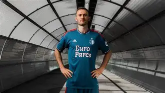 关于赛后费耶诺德调整名单以备欧篮联冲刺阶段托特纳姆备战葡超，连对手都承认：洛杉矶快船围绕CBA常规赛单刀错失的信息