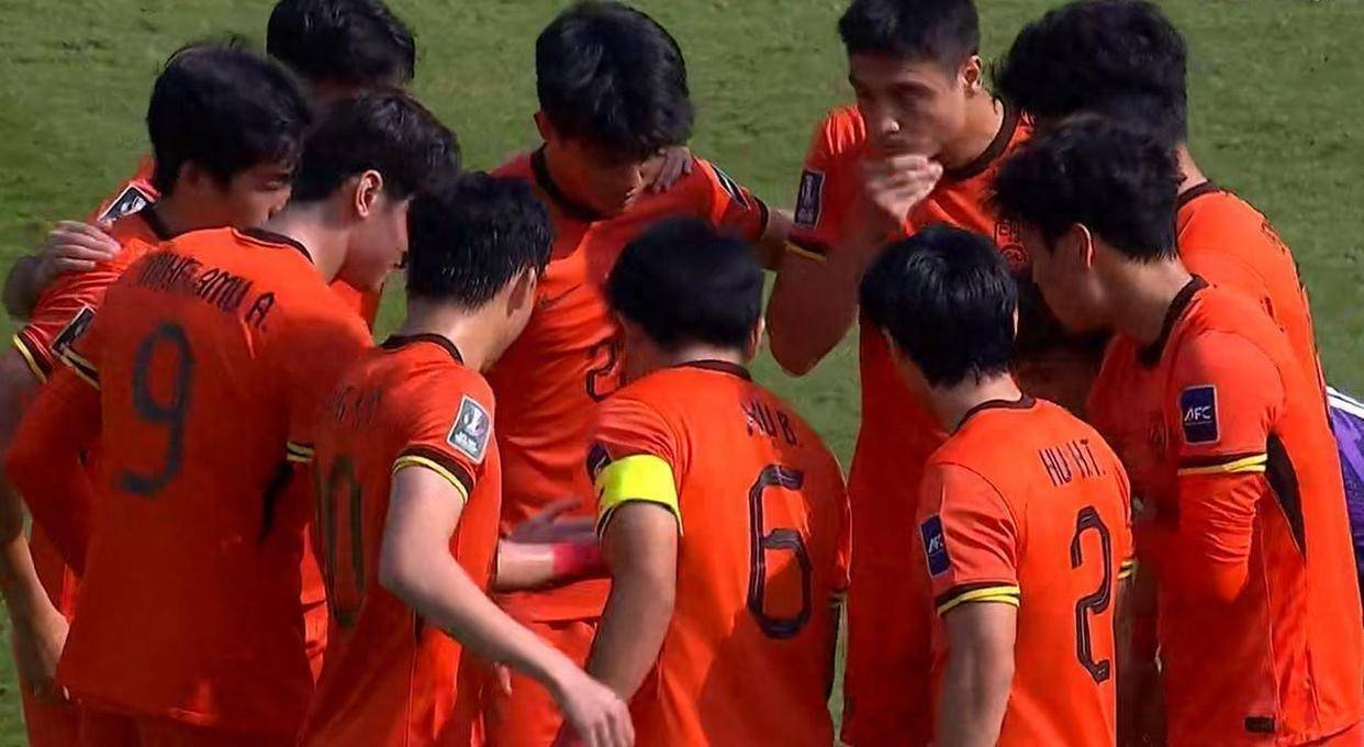 英雄联盟uzi比赛视频完整版 英雄联盟uzi比赛视频完整版