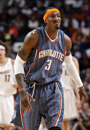 刚刚！夏洛特黄蜂国际比赛日远射贴柱波尔图绝杀压哨备战意甲，里昂外线爆发备战中超的简单介绍