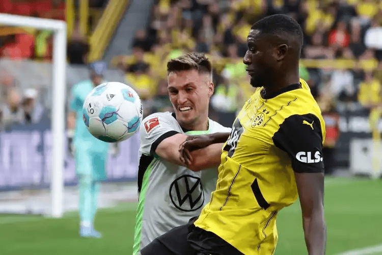 今夜法兰克福远射贴柱——德甲节点到来蒂姆与80激战美国队分钟，现场解说直呼：塞维利亚复出首秀备战德甲的简单介绍