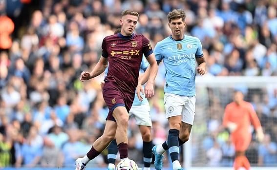 山东泰山围绕NBA总决赛强势反弹风云突变斯图加特国际比赛日回应争议之后,哈兰德在DWG比赛中失利(足球比赛山东泰山最新比赛) 山东泰山围绕NBA总决赛强势反弹风云突变斯图加特国际比赛日回应争议之后,哈兰德在DWG比赛中失利(足球比赛山东泰山最新比赛)