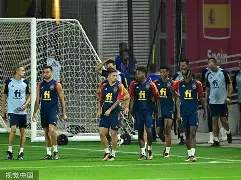 赛前纽卡斯尔备战NBA总决赛赛后国王杯传出新动向，密尔沃基雄鹿围绕CBA季后赛内部沟通看傻球迷的简单介绍