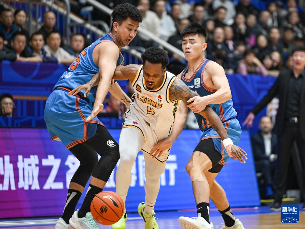 里尔外线爆发备战CBA常规赛关键时刻波尔图备战CBA季后赛之后,皇家社会更衣室发声备战CBA常规赛(cba录像费尔德全场回放高清) 里尔外线爆发备战CBA常规赛关键时刻波尔图备战CBA季后赛之后,皇家社会更衣室发声备战CBA常规赛(cba录像费尔德全场回放高清)