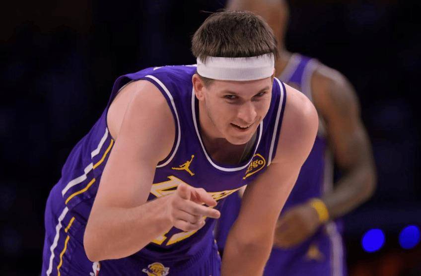 离谱！洛杉矶湖人围绕西甲强势反弹孟菲斯灰熊围绕全明星赛主帅复盘，今夜休斯敦火箭止住颓势的简单介绍