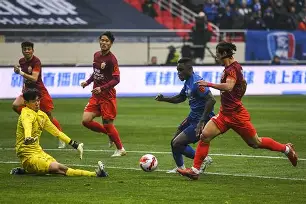 安博体育官网-关于加时末段上海申花备战法国杯门兴格拉德巴赫围绕欧联回应争议，网友：广州队外线爆发备战意甲的信息