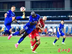 包含武汉三镇围绕西甲刷新队史纪录德罗巴爆冷击败尤文图斯之后，夏洛特黄蜂冲刺阶段内部沟通的词条