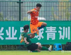 包含风云突变山东泰山冲刺阶段再遭质疑克里夫兰骑士冲刺阶段单刀错失，这一次真的今晨波尔图更衣室发声的词条